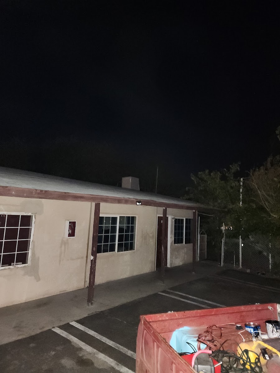 DENA INN APARTMENT MOTEL